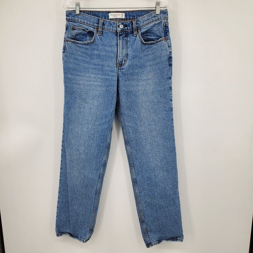 Abercrombie & Fitch The Straight Mid Rise Women's Light Wash Denim Jeans 30 / 10